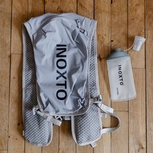 INOXTO Running Hydration Vest (Brand New - Never Been Used)